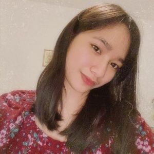 Meet your Posher, Aishia